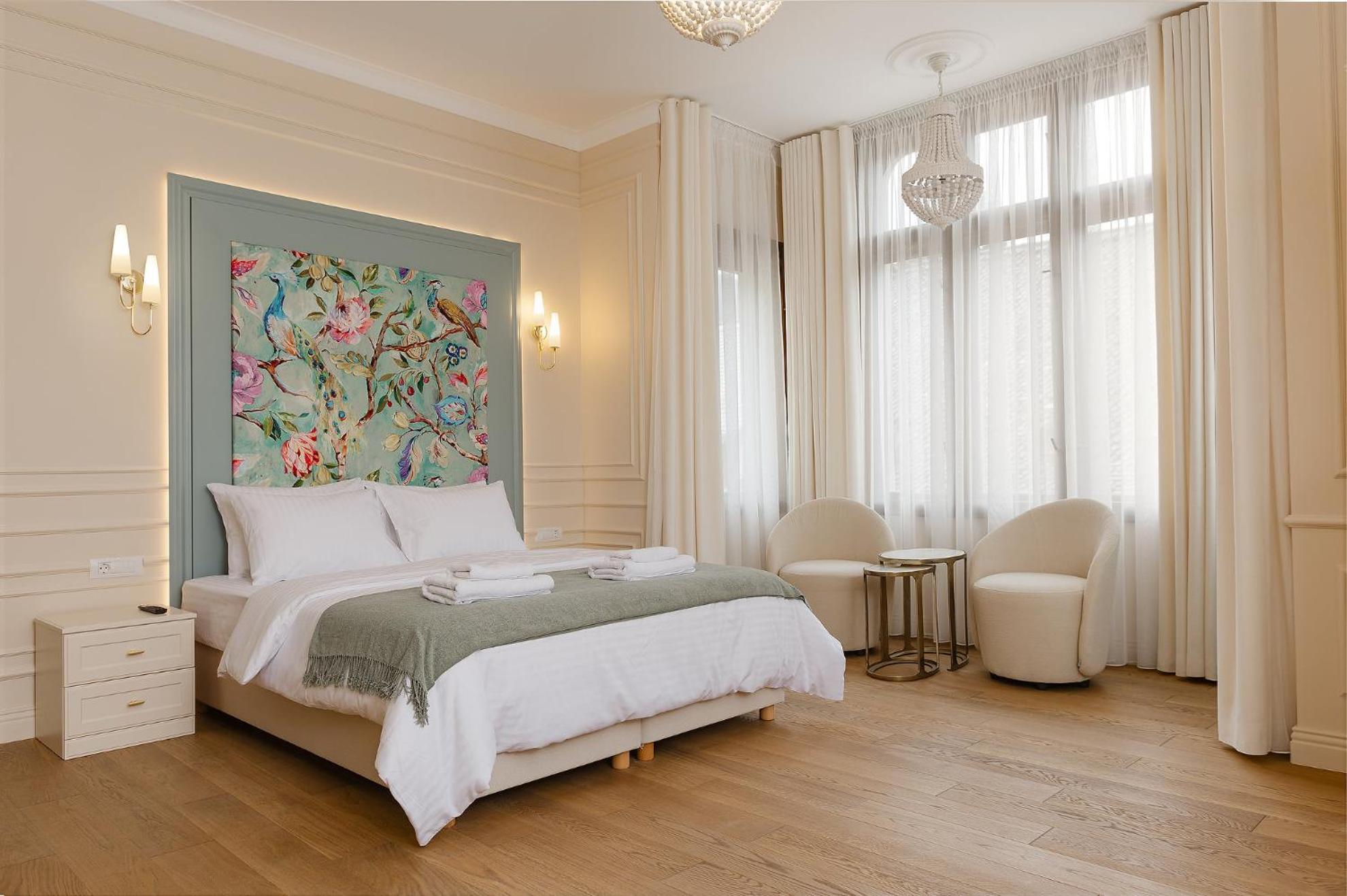 1910 Boutique - Self Check-in Only Hotel Braşov