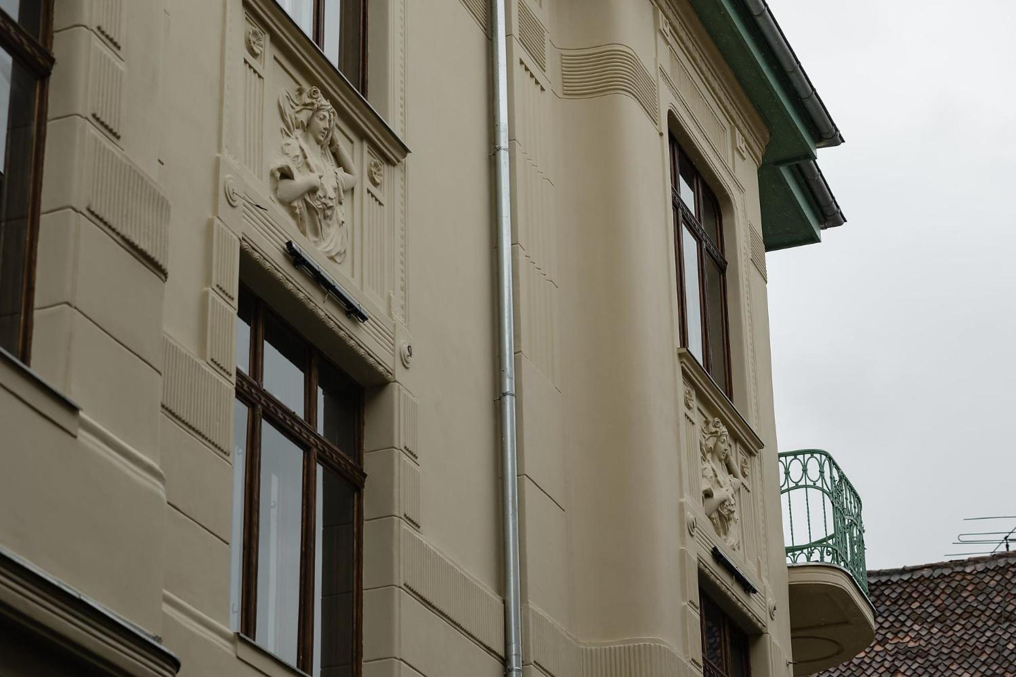 1910 Boutique - Self Check-in Only Braşov